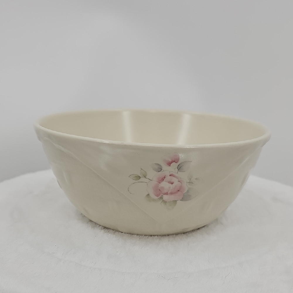 Pfaltzgraff Vintage Tea Rose Basket Weave Serving Bowl 7 1/2